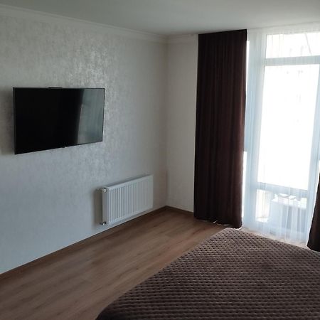 Vip Квартира Жк Київ Скай Рівненська, 4 Lutsk Luaran gambar